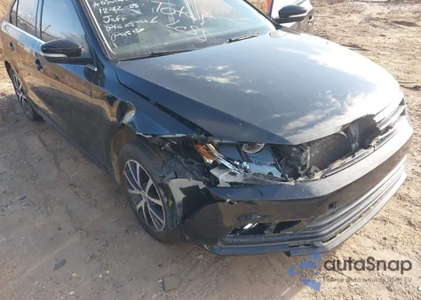 2017 Volkswagen Jetta 1.4T Se from USA, damaged, VIN 3VWDB7AJ6HM220325